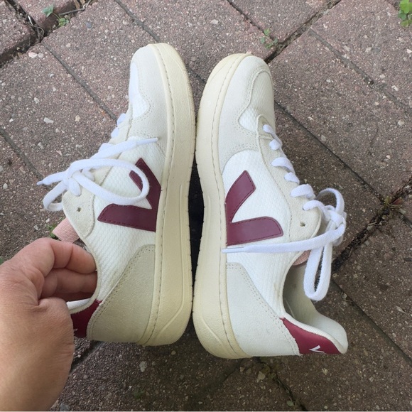 Veja | V-10 B-MESH WHITE NATURAL MARSALA Lace Up Sneakers Size 6